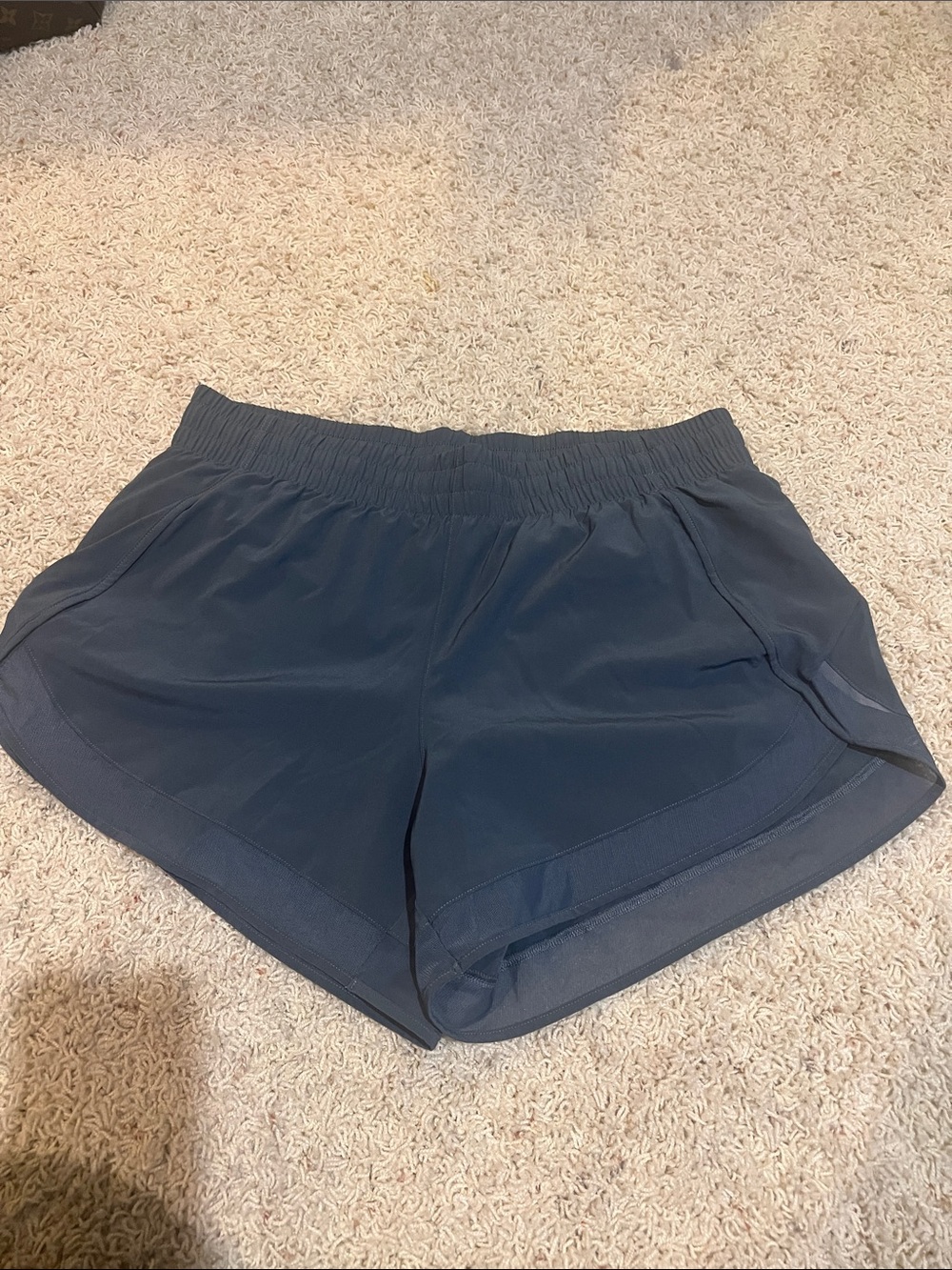 Athleta Mesh Racer Run Short
